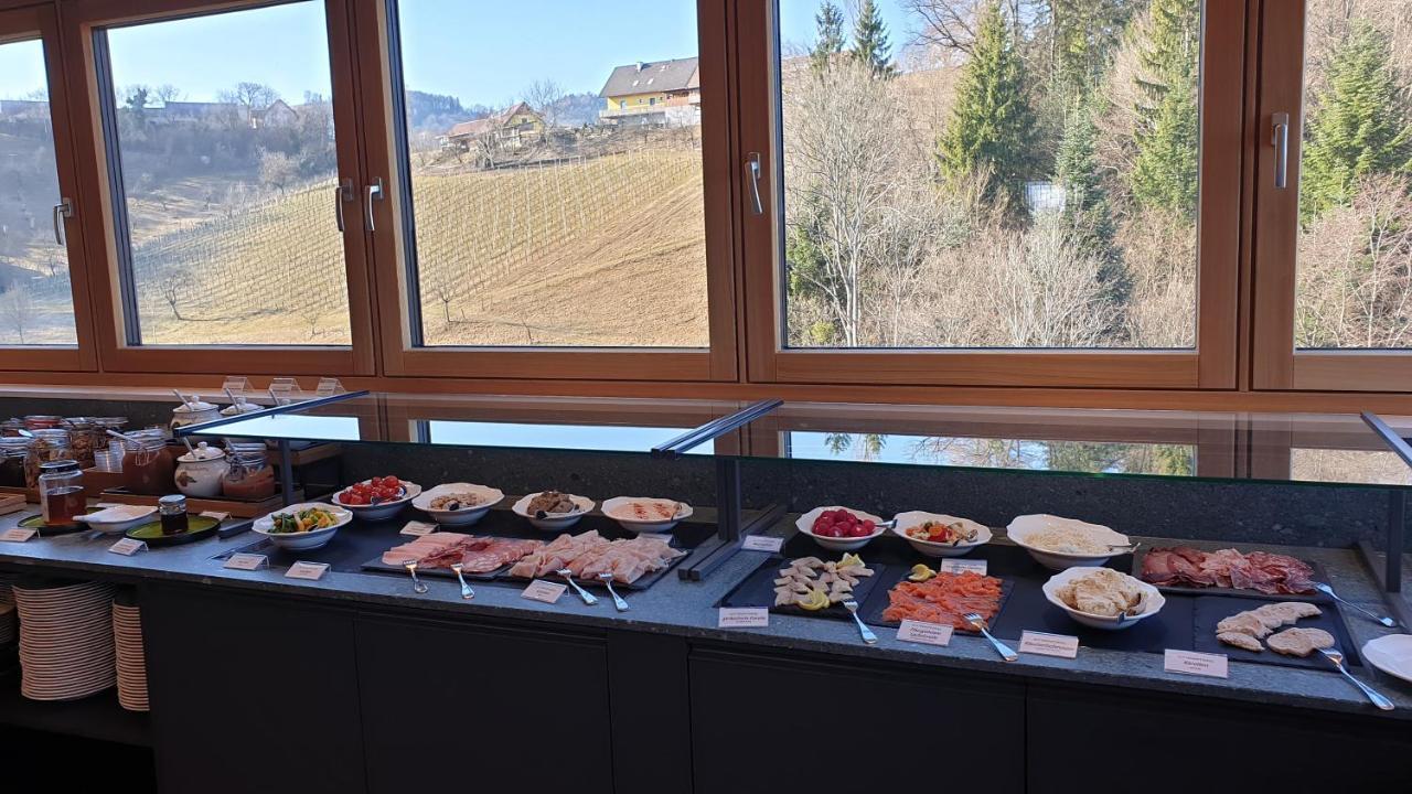 Landgut Am Poessnitzberg Otel Leutschach Dış mekan fotoğraf