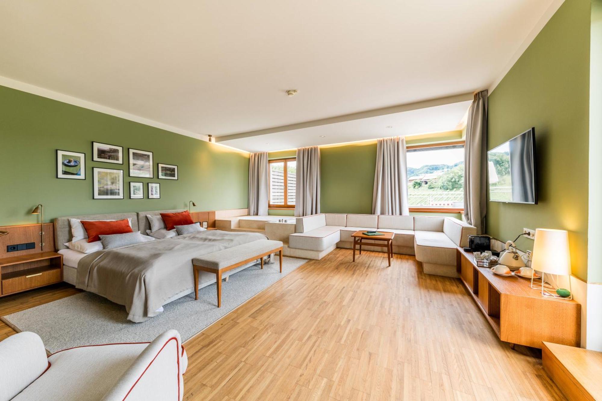 Landgut Am Poessnitzberg Otel Leutschach Dış mekan fotoğraf
